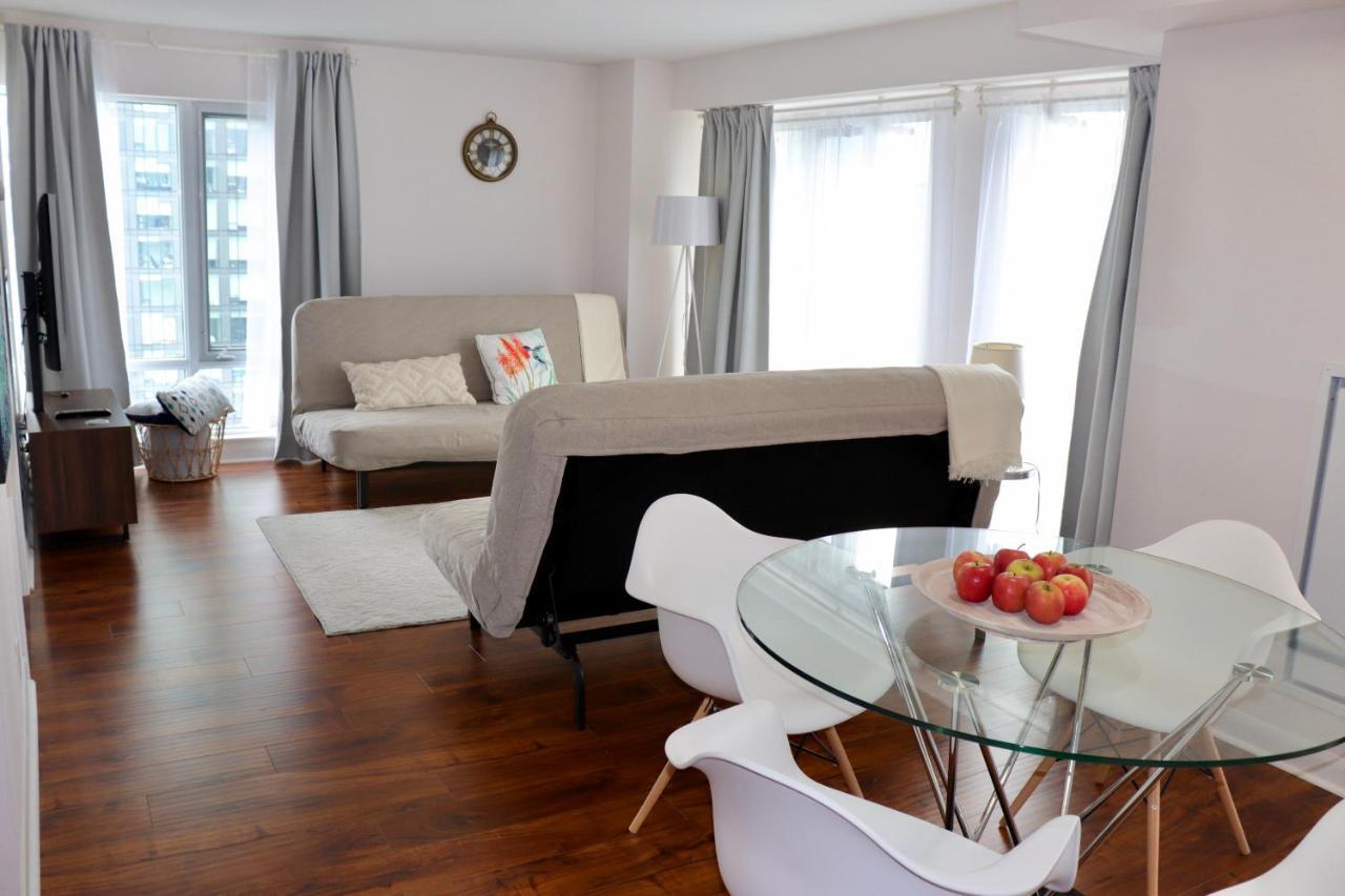 Apartment/2Bedrooms/2 Full Bathrooms/Free Parking Toronto Dış mekan fotoğraf